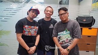 Lirik Lagu Rocket Rockers Menghilanglah Dari Kehidupanku